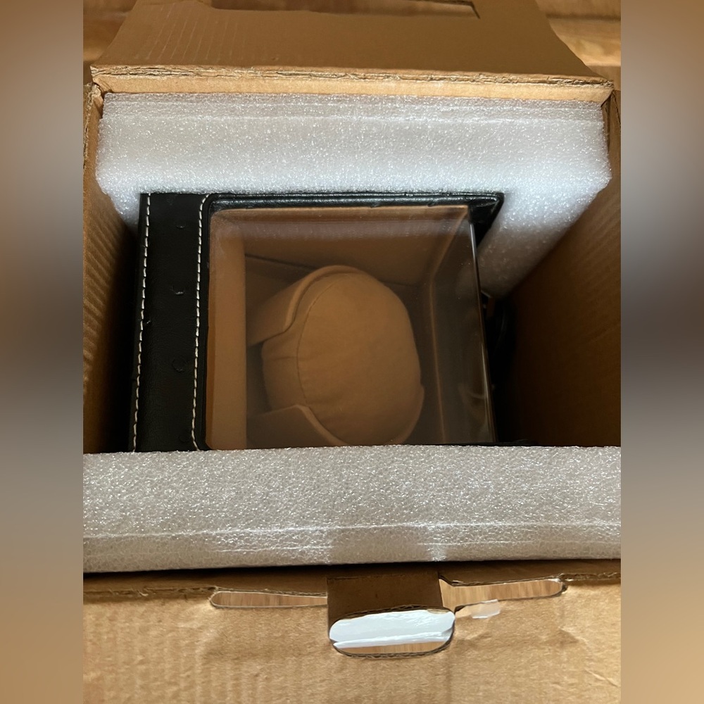 Automatic Watch Winder - Picture 3 of 6